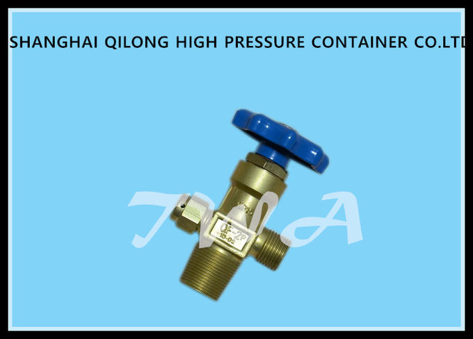 Les valves en laiton de cylindre d'oxygène, les valves réduisant la pression QF-2P, GB8335 PZ27.8, se sont reliées par le fil GB8335 PZ27.8