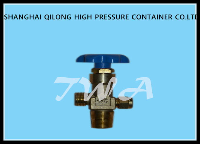Les valves en laiton de cylindre d'oxygène, les valves réduisant la pression QF-5, QF-5A, GB8335 PZ27.8, se sont reliées par le fil GB8335 PZ27.8