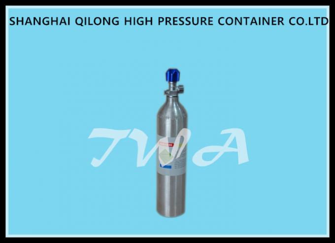 Cylindre de gaz médical d'O2 du cylindre de gaz de l'oxygène en acier de la pression 0.7L d'OEM 15Mpa