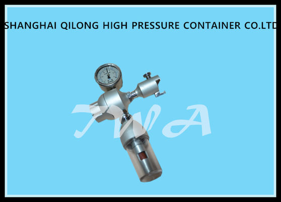 Chine Catégorie en laiton 4 de gaz de cylindre de régulateur médical à haute pression de l'oxygène fournisseur